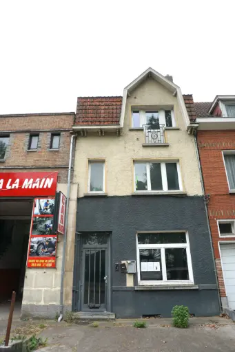 Tournai - Av. de Maire 196 - Immeuble